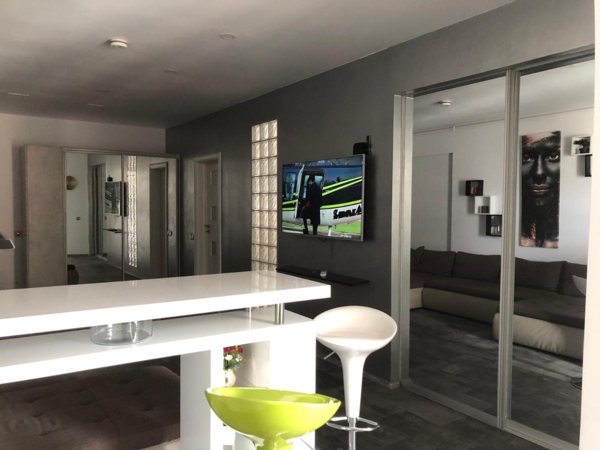 Luxury Westpark 2 Residence Lake View W6 Bucarest Exterior foto